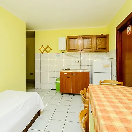 Apartment Mira